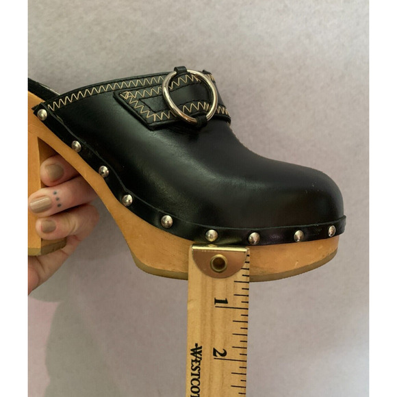 VTG 00s Steve Madden Women Y2K Wooden Platform Clogs Sz 6 Black Leather Studded - Picture 14 of 16
